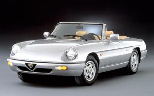Alfa Romeo Spider 1990 года